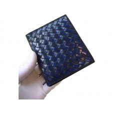 Bottega Veneta Bi-Fold pénztárca Pacific Intrecciato polírozott fekete színben