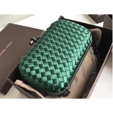 Bottega Veneta csomós kuplung Boucher Intreccio zöld színben
