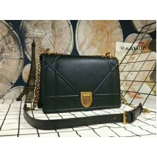 Dior Diorama Borjúbőr Öregített Arany Hardver Táska Fekete d1771