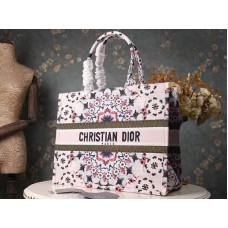 Dior könyvtáska kaleidoszkópos táska sokszínű rózsaszínes