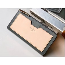 Louis Vuitton Monogram Egyéb Cosmos Pénztárca m63237