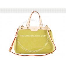 Louis Vuitton Monogram Vernis Brea PM Mustár